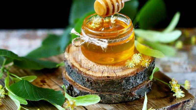 عسل کوهی کردستان با رایحه گیاهان کوهستانی منطقه